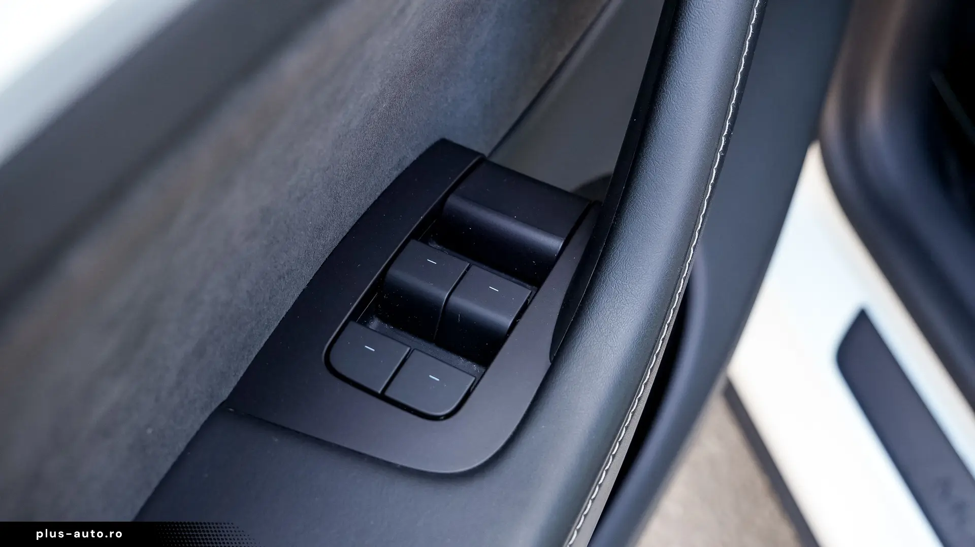 Tesla Model Y Long Range DUAL MOTOR AWD