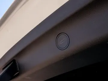 Tesla Model Y Long Range DUAL MOTOR AWD