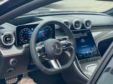 Mercedes-Benz C 200 AMG Premium