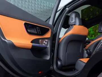 Mercedes-Benz C 200 LIMOUSINE I AMG PREMIUM