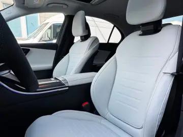 Mercedes-Benz C 200 Limousine 4Matic