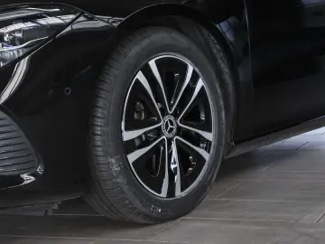 MERCEDES-BENZ CLA 200 Rückfahrkamera Sitzheizung MBU&hellip;