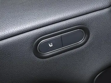 MERCEDES-BENZ CLA 200 Rückfahrkamera Sitzheizung MBU&hellip;