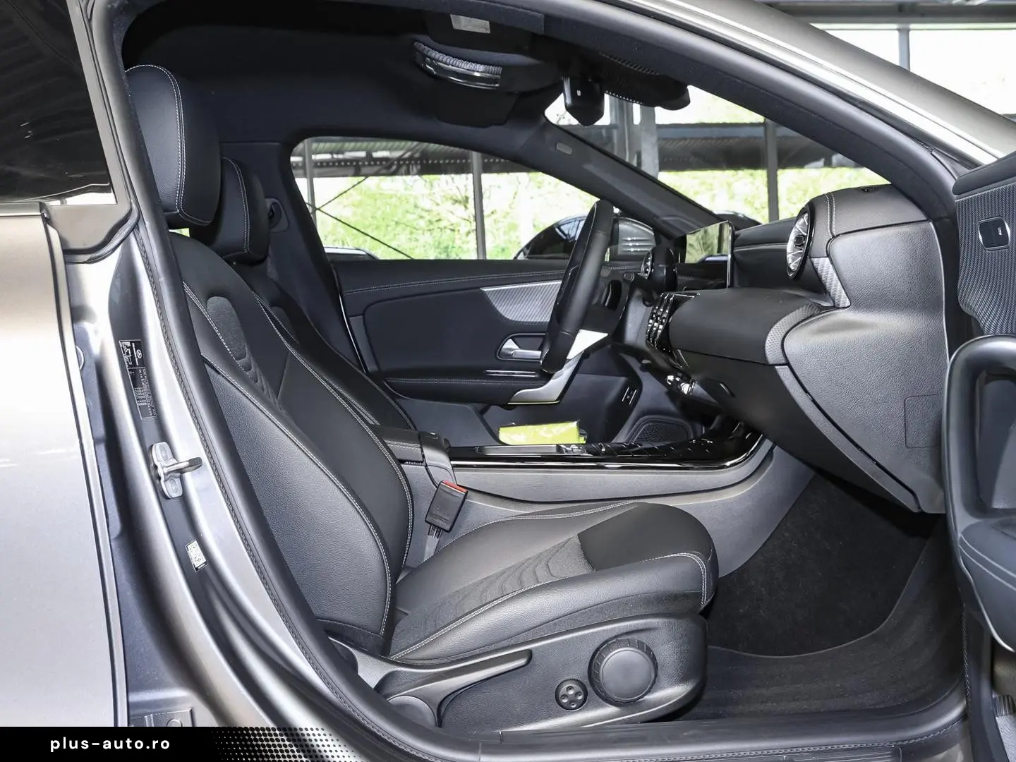 MERCEDES-BENZ CLA 200 Progressive Distronic LED 360 -Kamera