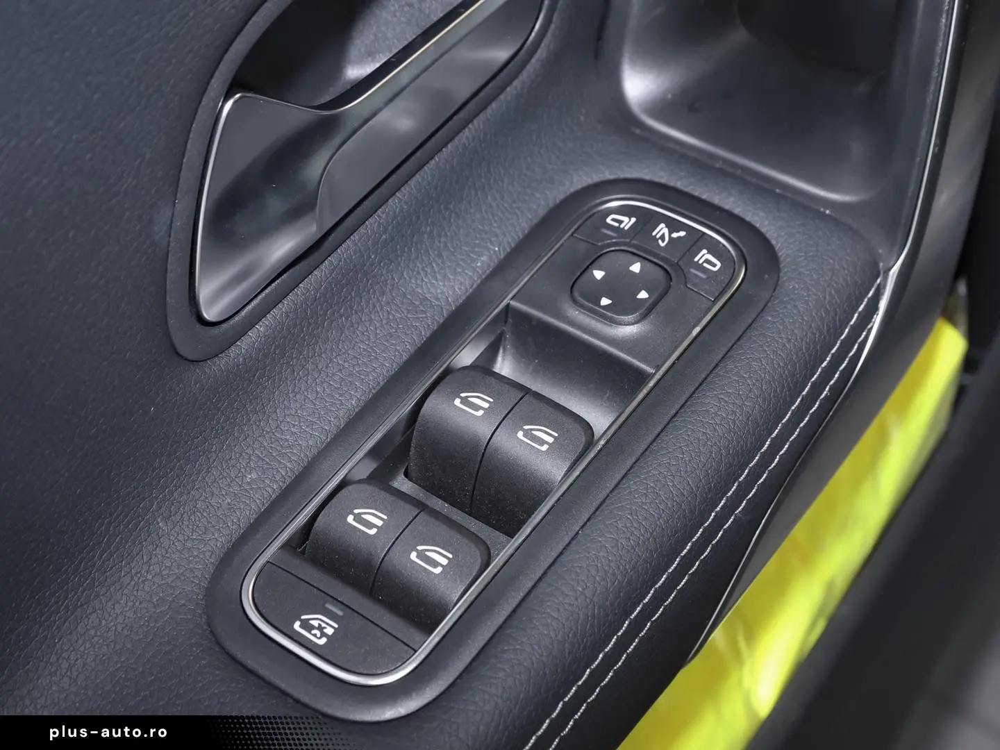 MERCEDES-BENZ CLA 200 Progressive Distronic LED 360 -Kamera