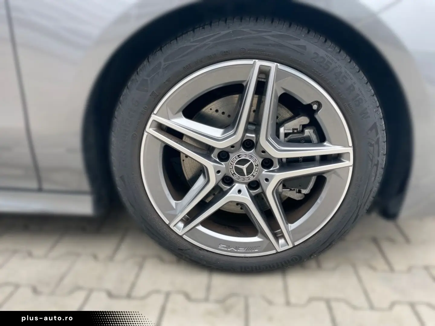 MERCEDES-BENZ CLA 200 Coupé AMG Ambi MBUX AUT LED Navi RKam