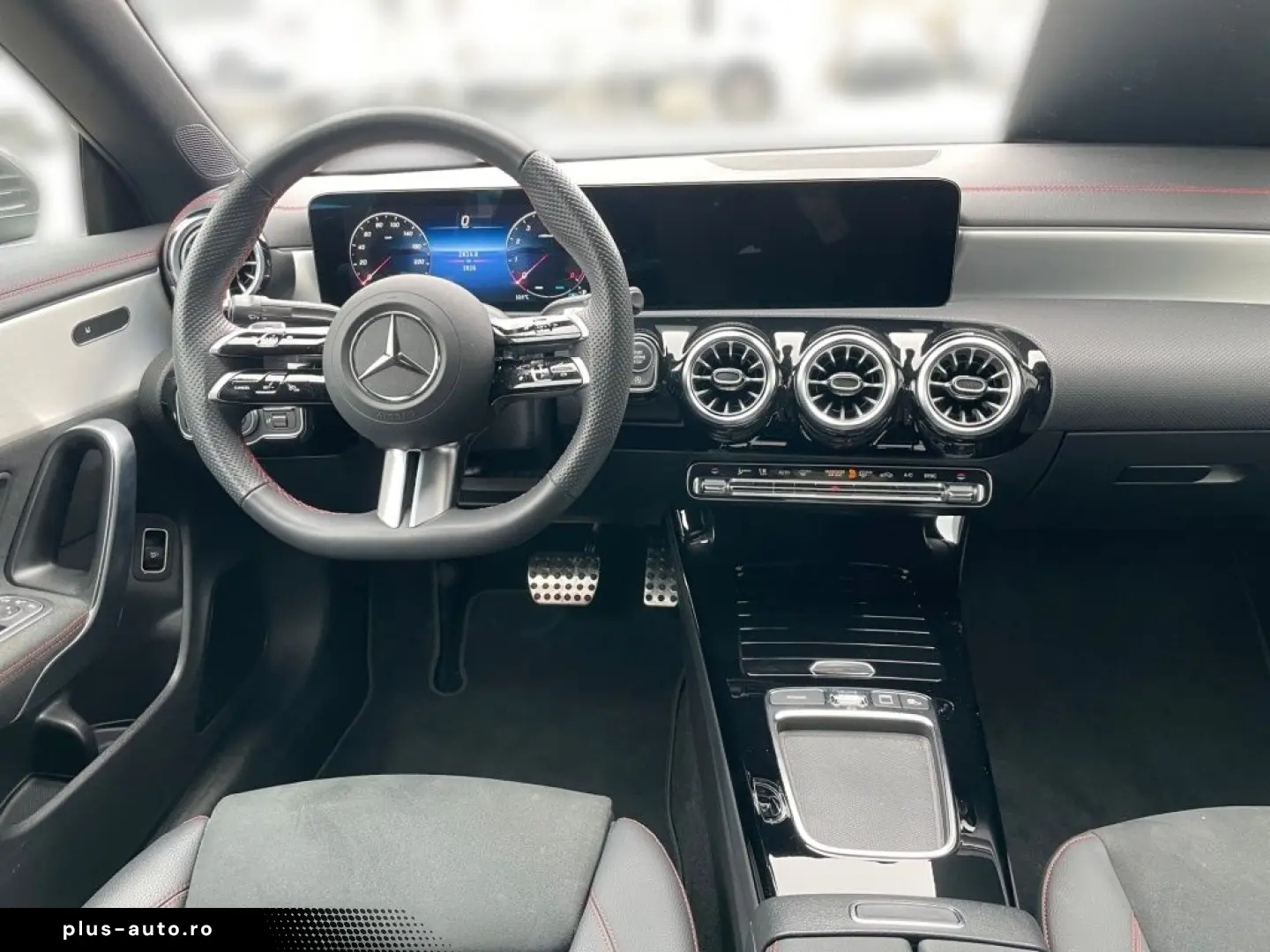 MERCEDES-BENZ CLA 200 Coupé AMG Ambi MBUX AUT LED Navi RKam