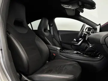 MERCEDES-BENZ CLA 200 AMG Coupe  JungeSterne KeyGo Multibeam