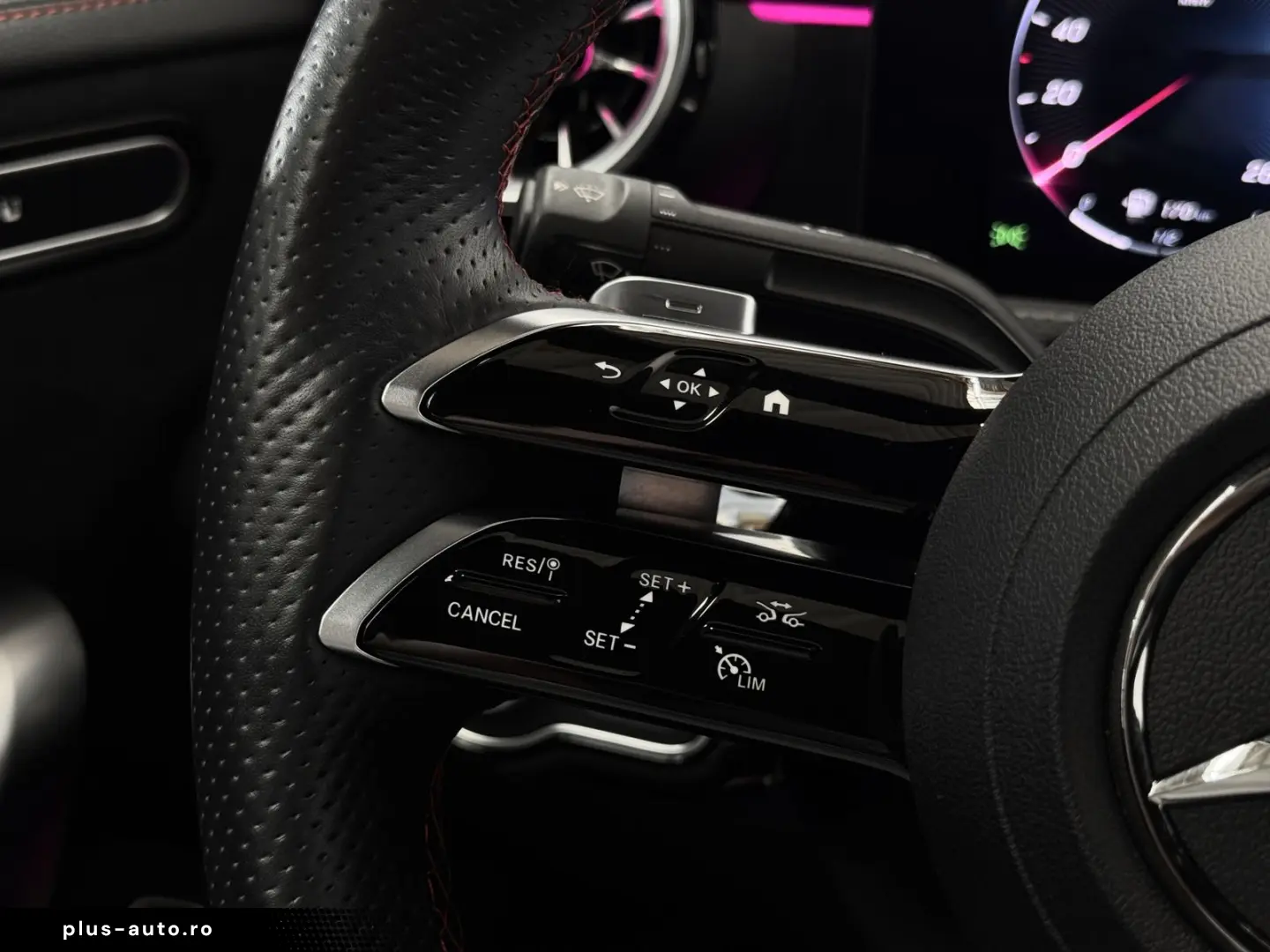 MERCEDES-BENZ CLA 200 AMG Coupe  JungeSterne KeyGo Multibeam