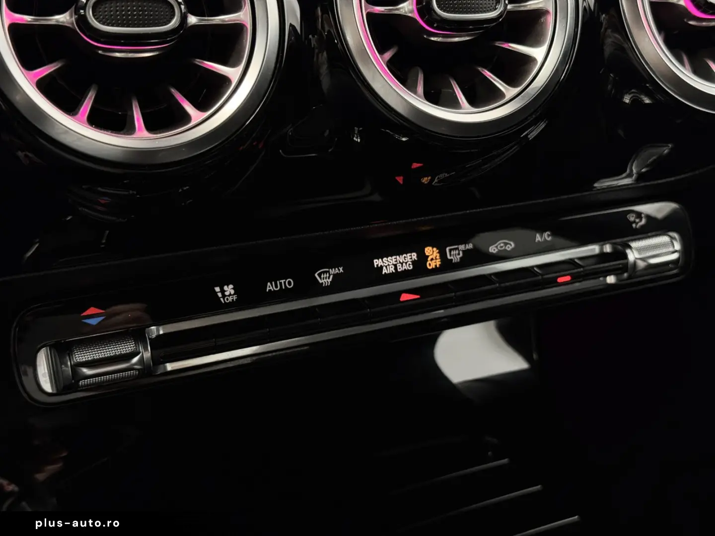 MERCEDES-BENZ CLA 200 AMG Coupe  JungeSterne KeyGo Multibeam