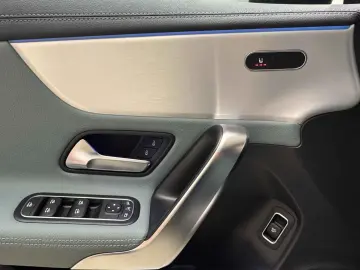 MERCEDES-BENZ CLA 200 AMG NIGHT Keyless SHZ LED Inne&hellip;