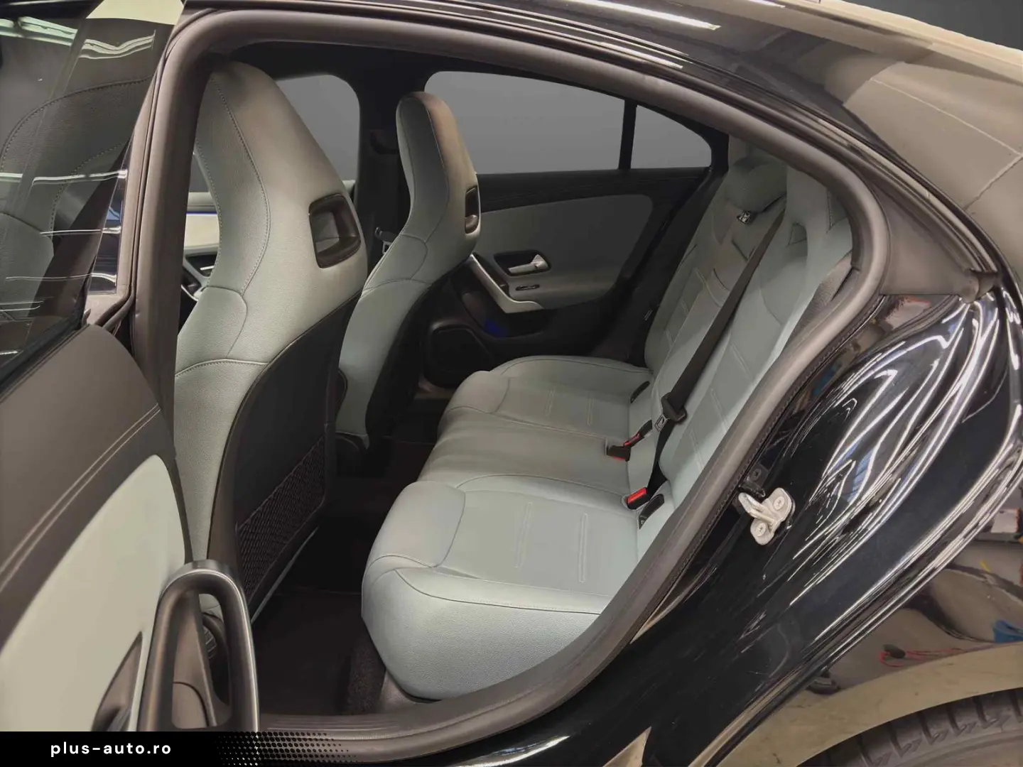 MERCEDES-BENZ CLA 200 AMG NIGHT Keyless SHZ LED Inne&hellip;