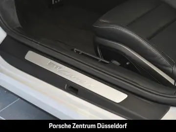 PORSCHE 992 911 Carrera Cabriolet Sportabgasanlage BOSE