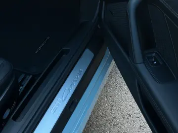 PORSCHE 992 911 Carrera BOSE Sportabgasanlage SHZ