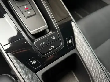 PORSCHE 992 911 Carrera PDLS  XPELL CHRONO ACC GLASDACH