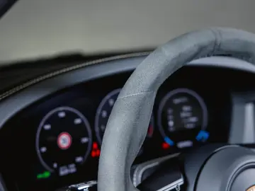 PORSCHE 911 Carrera 992.2 Sonderlackierung PTS