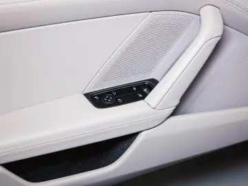 PORSCHE 911 Carrera 992.2 Sonderlackierung PTS