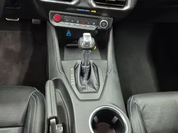 FORD Mustang GT 5.0 Ti-VCT V8 Auto Coupé. 328 kW. 2-t