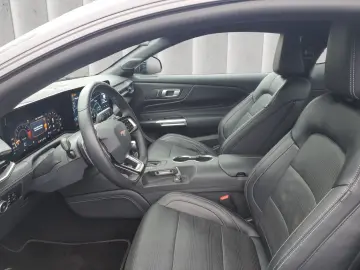 FORD Mustang GT Coupé 5.0 Ti-VCT V8 Aut   LED   LEDER