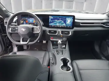 FORD Mustang GT Coupé 5.0 Ti-VCT V8 Aut   LED   LEDER