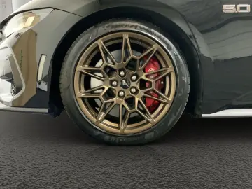 FORD Mustang GT 5.0 Ti-VCT V8 Auto Coupé. 328 kW. 2-t