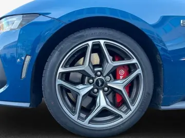 FORD Mustang Fastback 5.0 Ti-VCT V8 Aut. GT