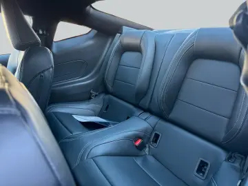 FORD Mustang Fastback 5.0 Ti-VCT V8 Aut. GT