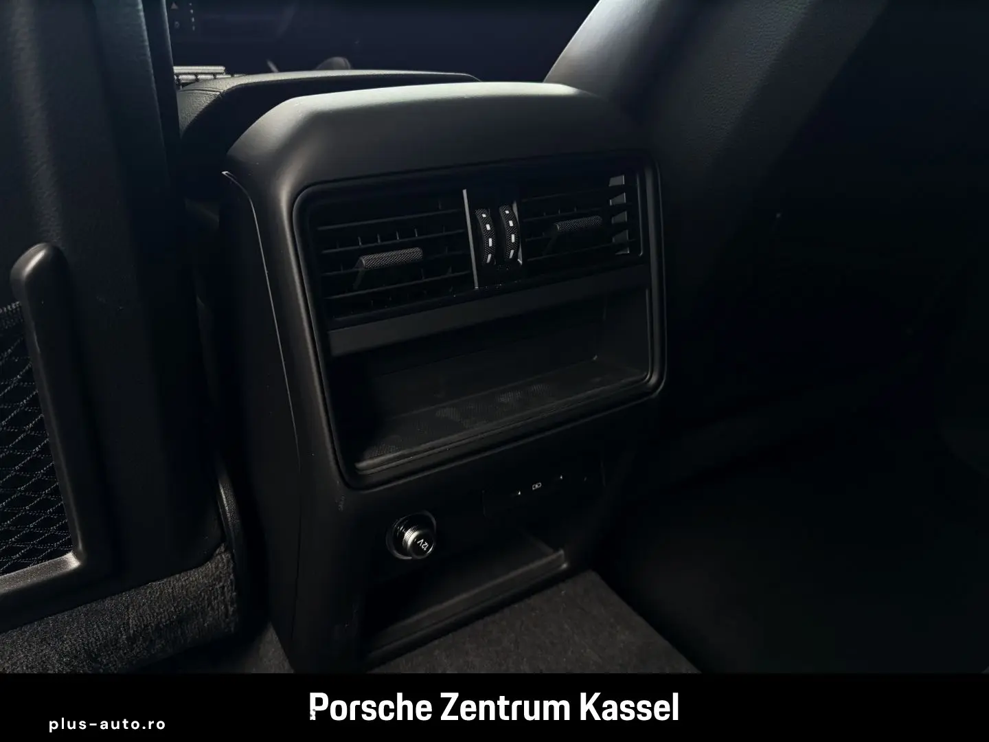 PORSCHE Cayenne Coupe LED-Matrix Surround-View Panorama