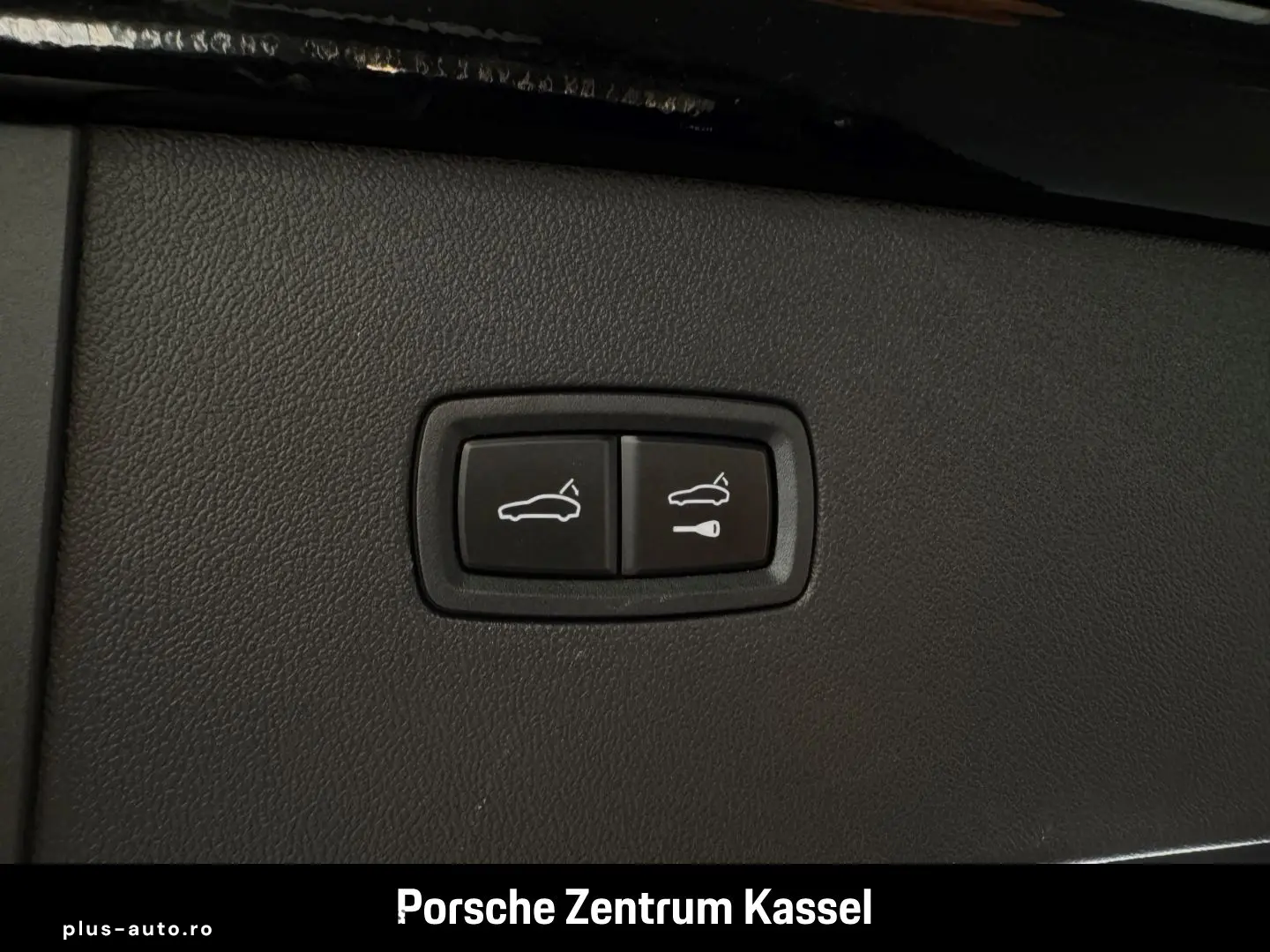 PORSCHE Cayenne Coupe LED-Matrix Surround-View Panorama