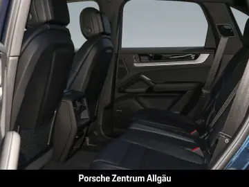 PORSCHE Cayenne BOSE LED-Matrix Panorama Surround-View