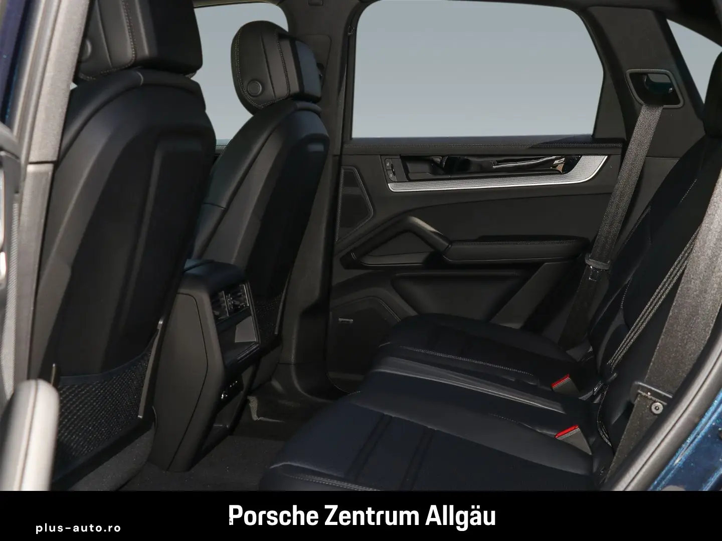 PORSCHE Cayenne BOSE LED-Matrix Panorama Surround-View