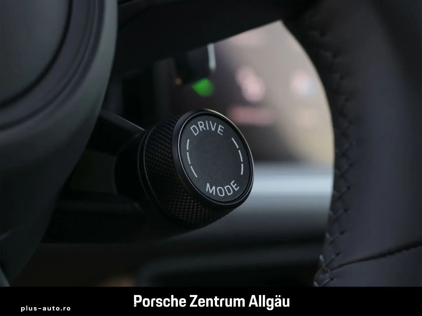 PORSCHE Cayenne BOSE LED-Matrix Panorama Surround-View