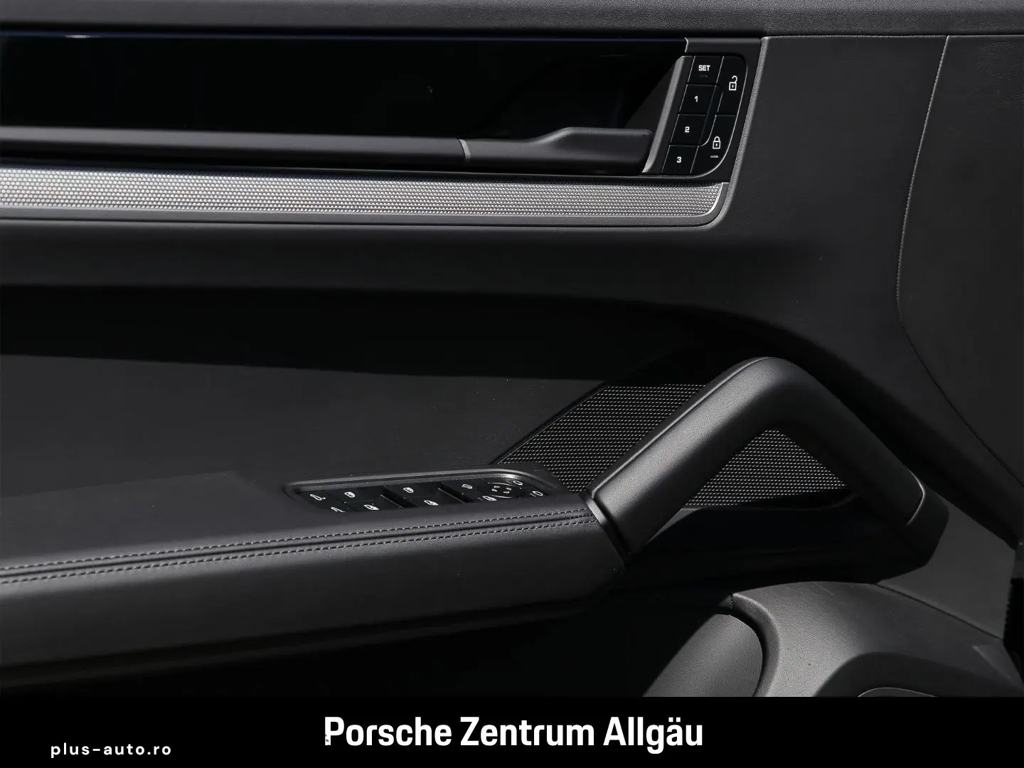 PORSCHE Cayenne BOSE LED-Matrix Panorama Surround-View