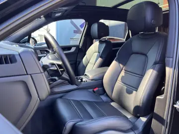 PORSCHE Cayenne E-Hyb Inno · Headup · MY25 · 22 Exclusiv