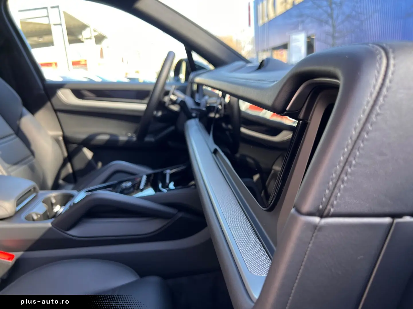 PORSCHE Cayenne E-Hyb Inno · Headup · MY25 · 22 Exclusiv