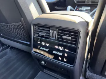 PORSCHE Cayenne E-Hyb Inno · Headup · MY25 · 22 Exclusiv