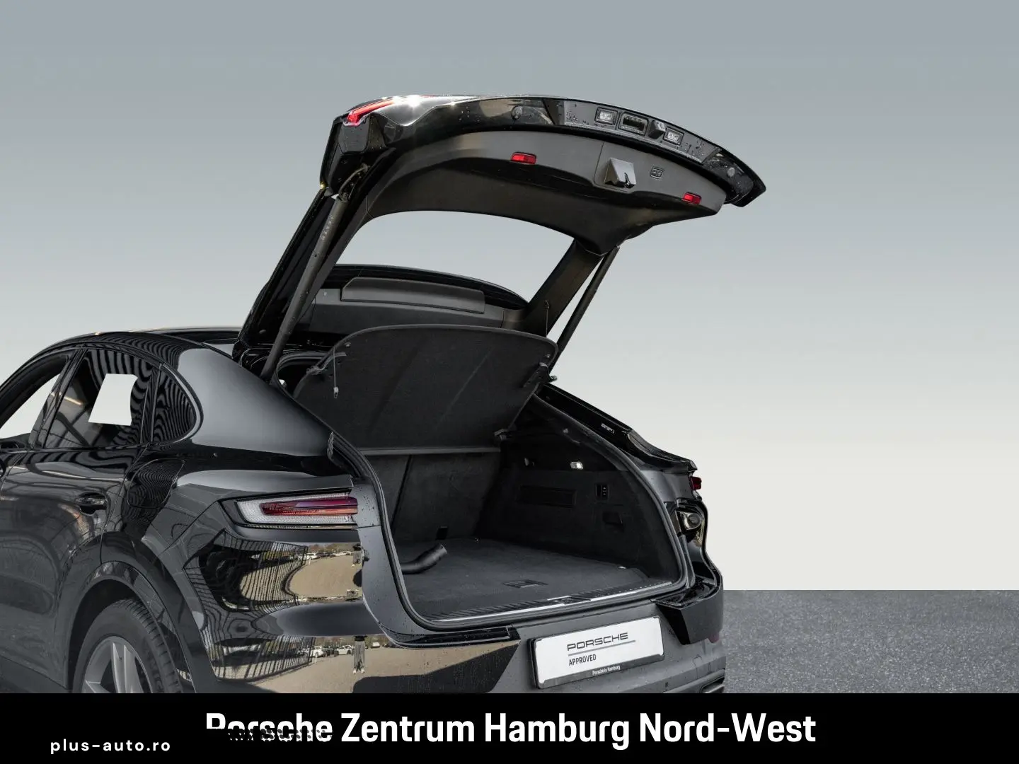 PORSCHE Cayenne E-Hybrid Coupe PASM Burmester InnoDrive