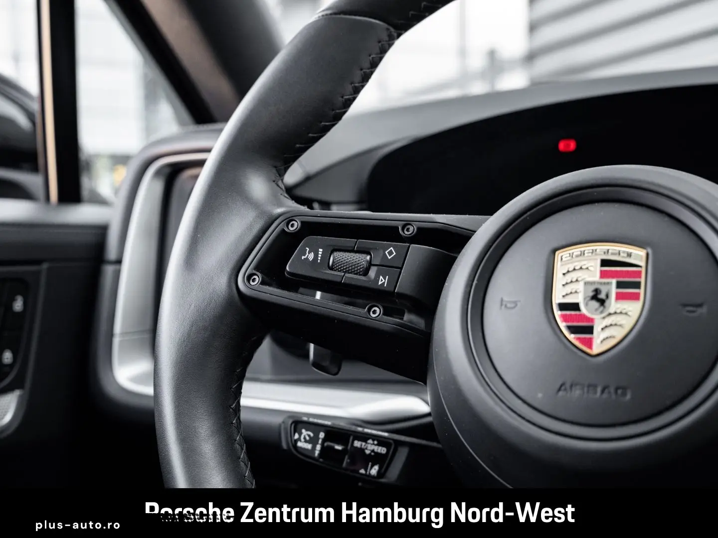 PORSCHE Cayenne E-Hybrid Coupe PASM Burmester InnoDrive