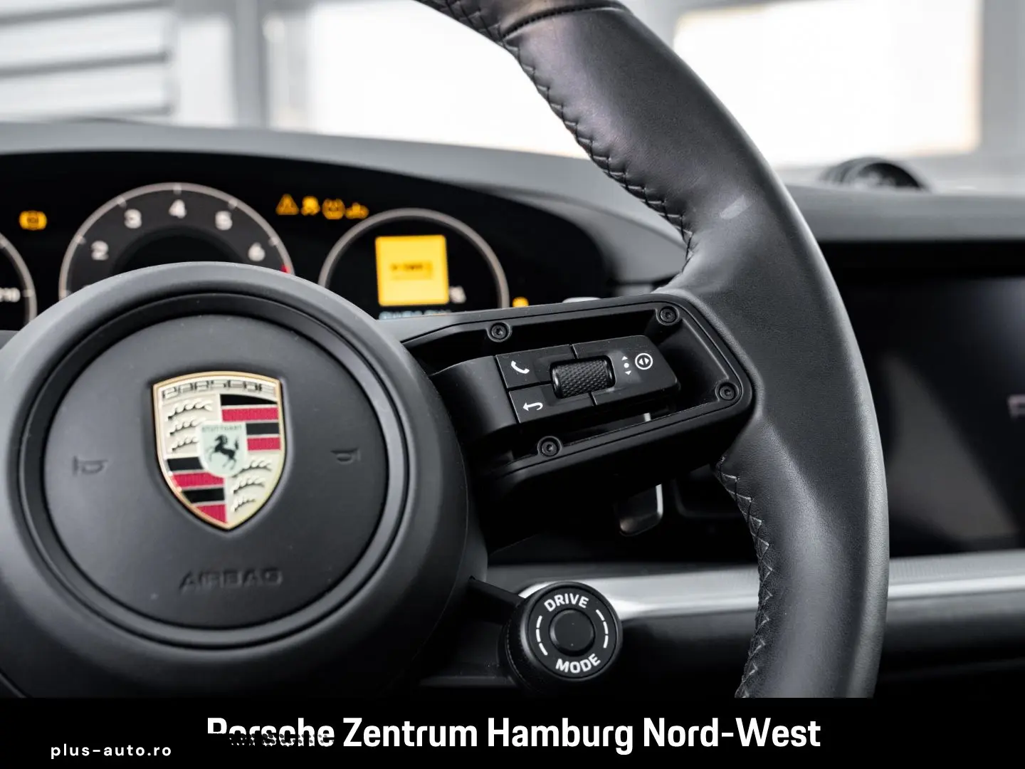 PORSCHE Cayenne E-Hybrid Coupe PASM Burmester InnoDrive