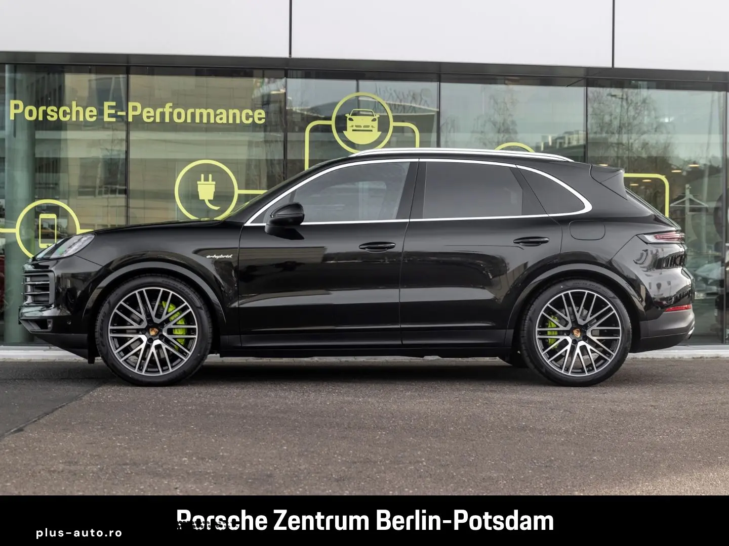 PORSCHE Cayenne E-Hybrid BOSE LED-Matrix Surround View
