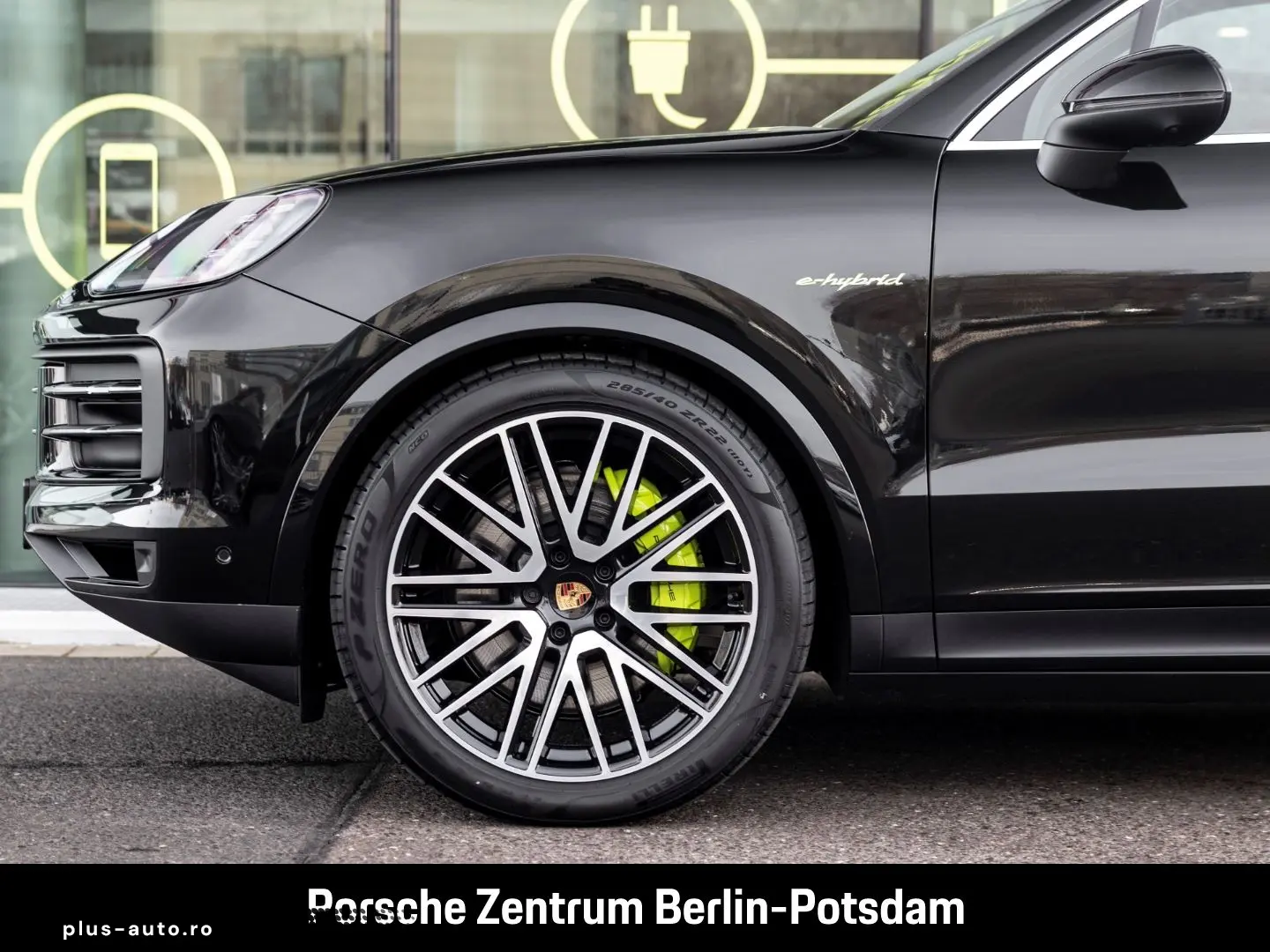 PORSCHE Cayenne E-Hybrid BOSE LED-Matrix Surround View