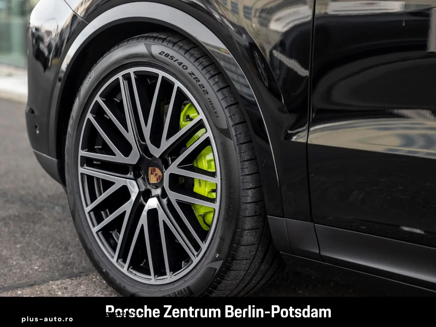 PORSCHE Cayenne E-Hybrid BOSE LED-Matrix Surround View