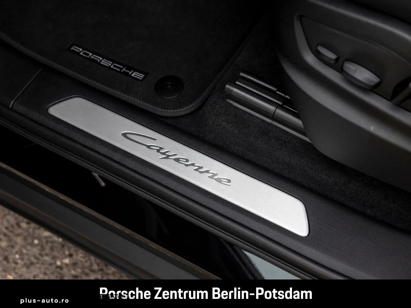 PORSCHE Cayenne E-Hybrid BOSE LED-Matrix Surround View