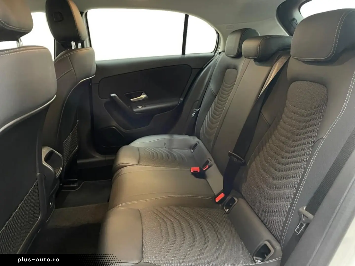 MERCEDES-BENZ A 200 MBUX AHK Cam LED Navi AUT PTS Pa&hellip;