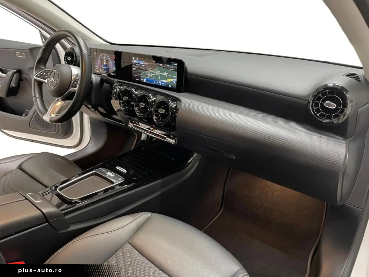 MERCEDES-BENZ A 200 MBUX AHK Cam LED Navi AUT PTS Pa&hellip;