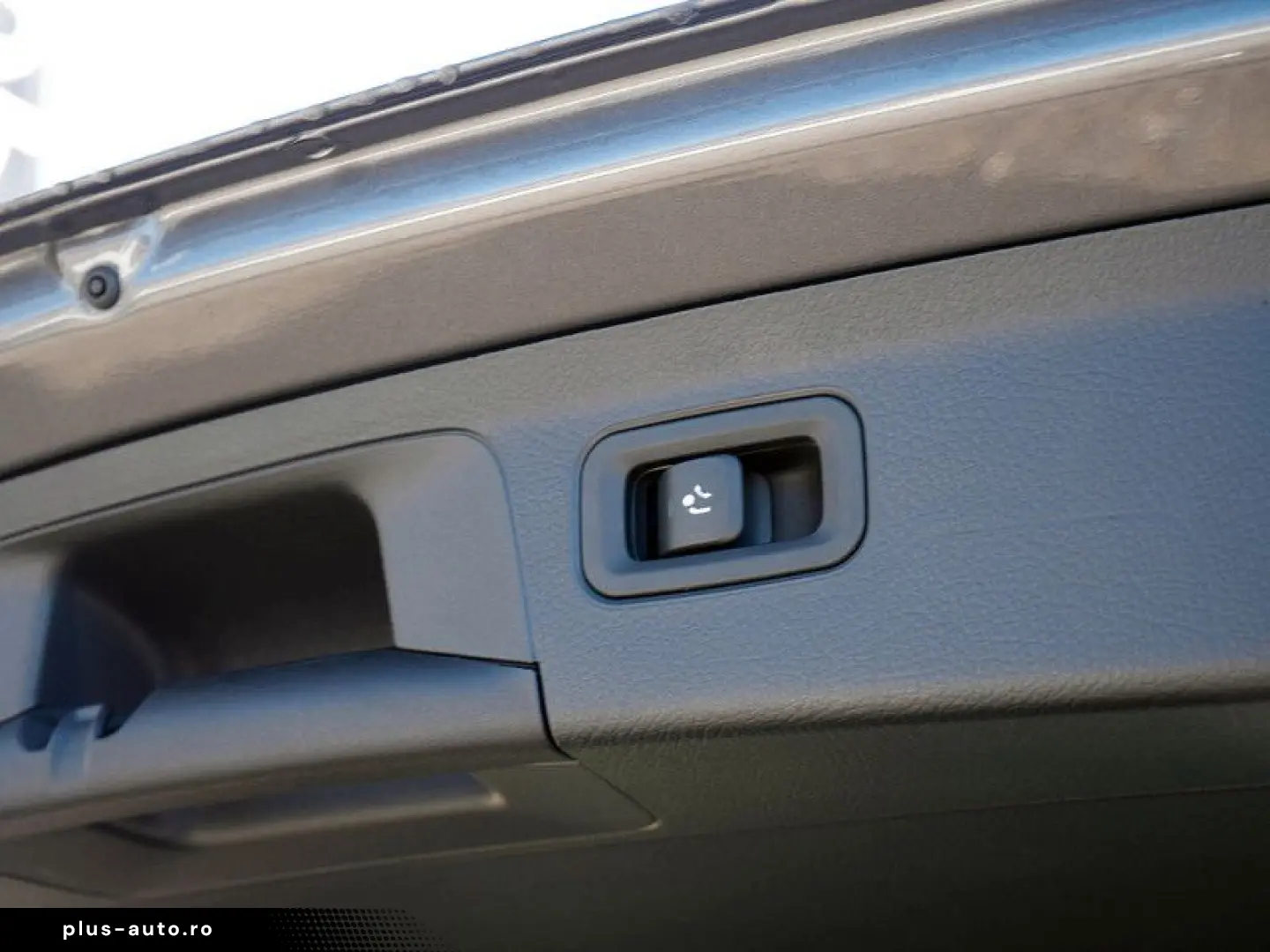 MERCEDES-BENZ A 200   PROGRESSIVE AHK KAMERA SPUR PDC SHZ