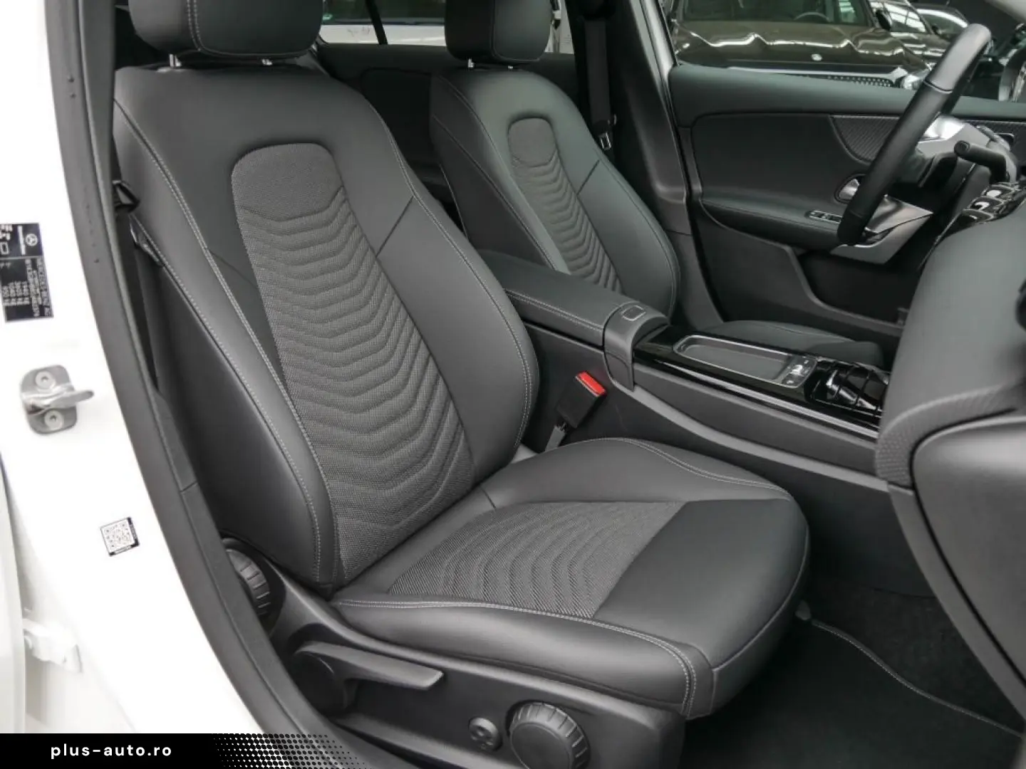 MERCEDES-BENZ A 200 Limo Progressive AHK LED Kamera &hellip;