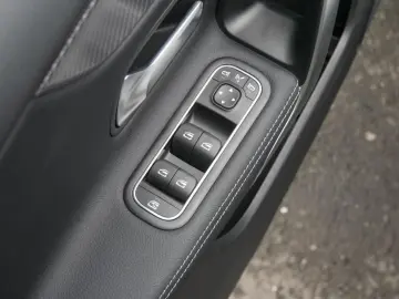 MERCEDES-BENZ A 200 Limo Progressive AHK LED Kamera &hellip;