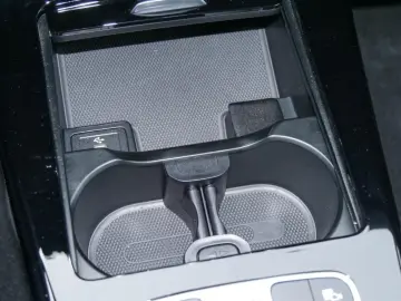 MERCEDES-BENZ A 200 Limo Progressive AHK LED Kamera &hellip;