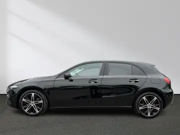 MERCEDES-BENZ A 200 Progressive Multibeam Rückfahrka&hellip;